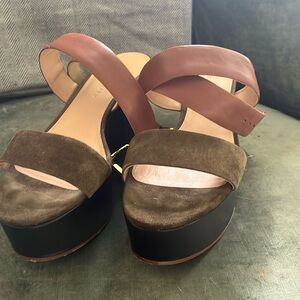 Veronica Beard wedges size 10